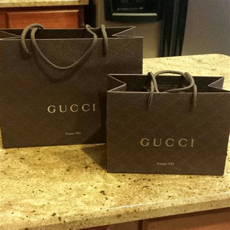 gucci eis|gucci shopping bag.